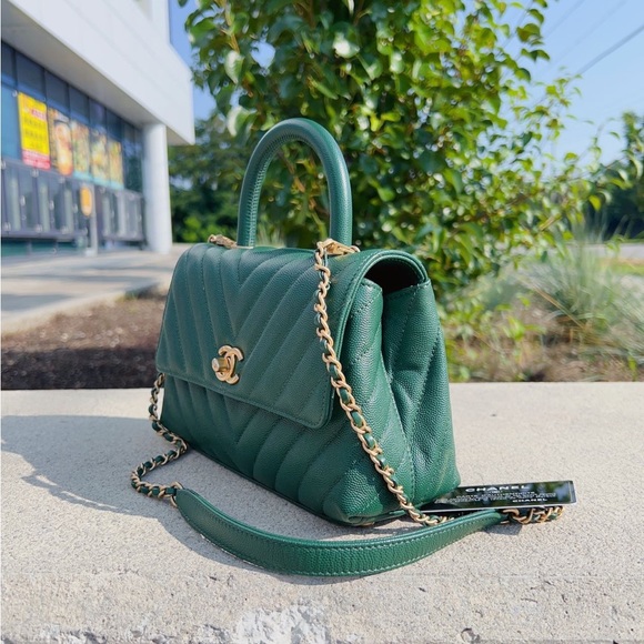 Chanel Caviar Mini Coco Handle Bag Green - Picture 3 of 7